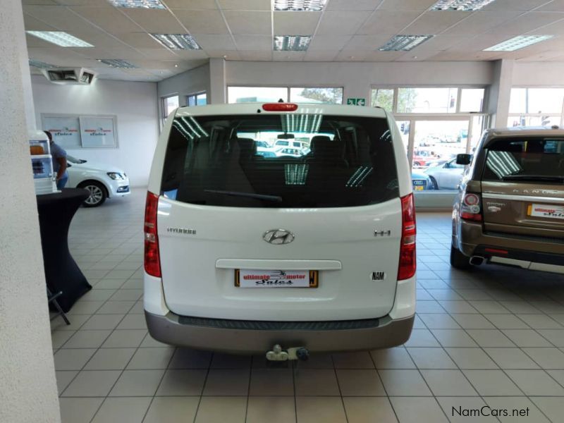 Hyundai H-1 2,5L CRDI Elite A/T Diesel in Namibia