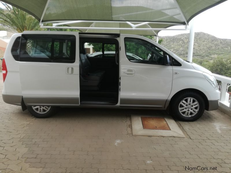 Hyundai H1 9 Seater in Namibia