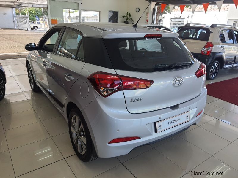 Hyundai i20 Fluid in Namibia