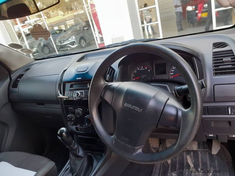 Isuzu ISUZU KB DC 2.5 in Namibia