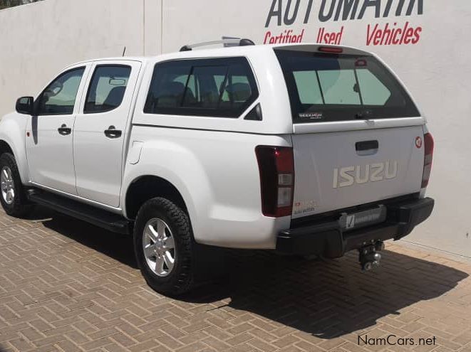 Isuzu KB 2.5 D-Teq D/C 2x4 in Namibia