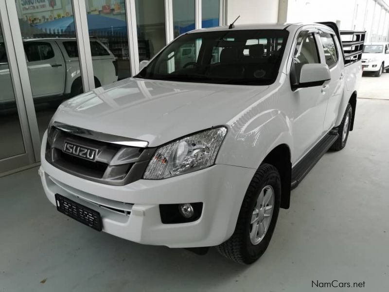 Isuzu KB 240 4X4 in Namibia