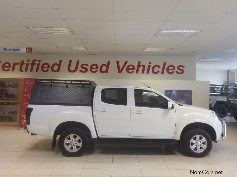 Isuzu KB 240 D/C 4X4 in Namibia