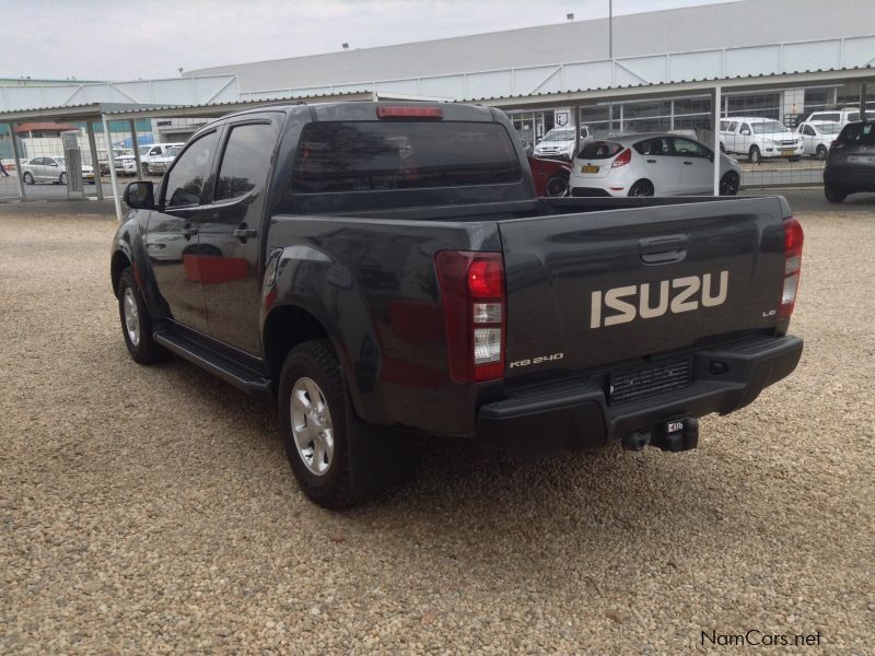 Isuzu KB 240 D/CAB 4x4 LE Petrol in Namibia