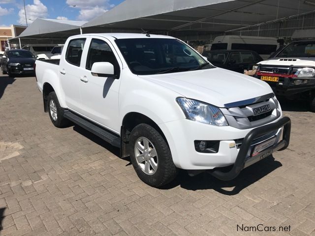 Isuzu KB 240 LE in Namibia