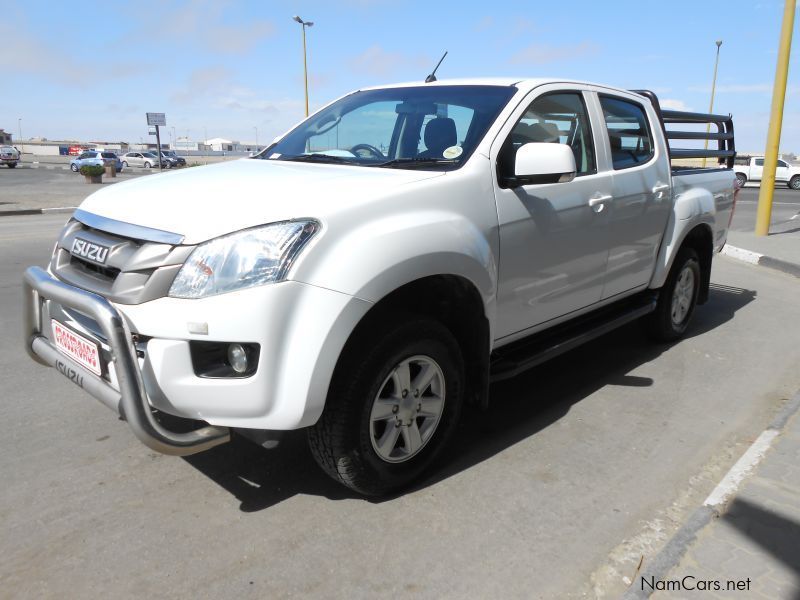 Isuzu KB 240 LE D/C 4X2 in Namibia