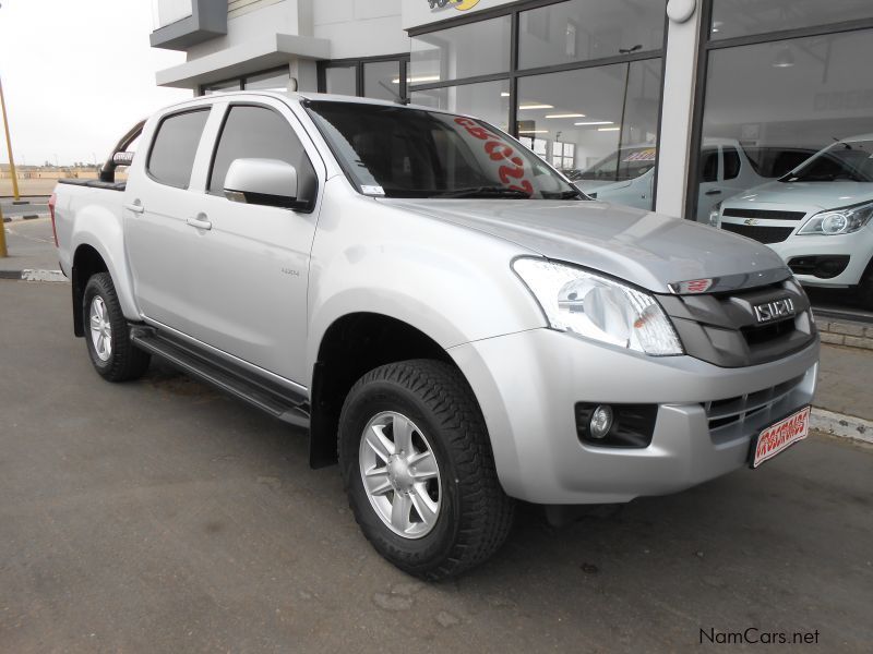 Isuzu KB 240 LE D/C 4X4 in Namibia