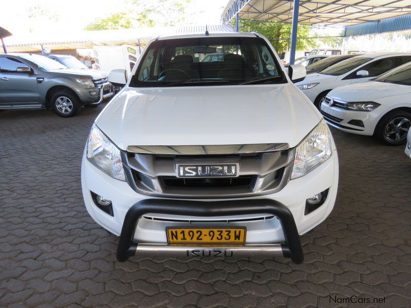 Isuzu KB 240 LE D/CAB 4X2 in Namibia