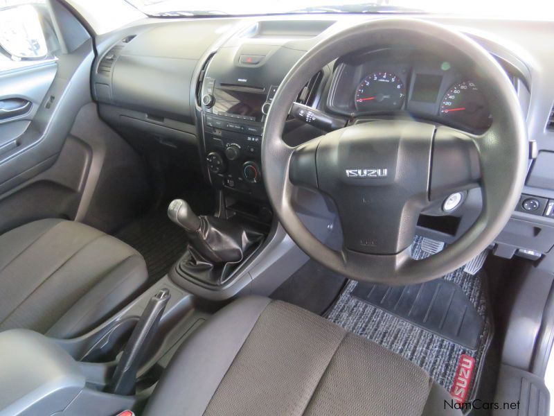 Isuzu KB 240 LE LWB in Namibia