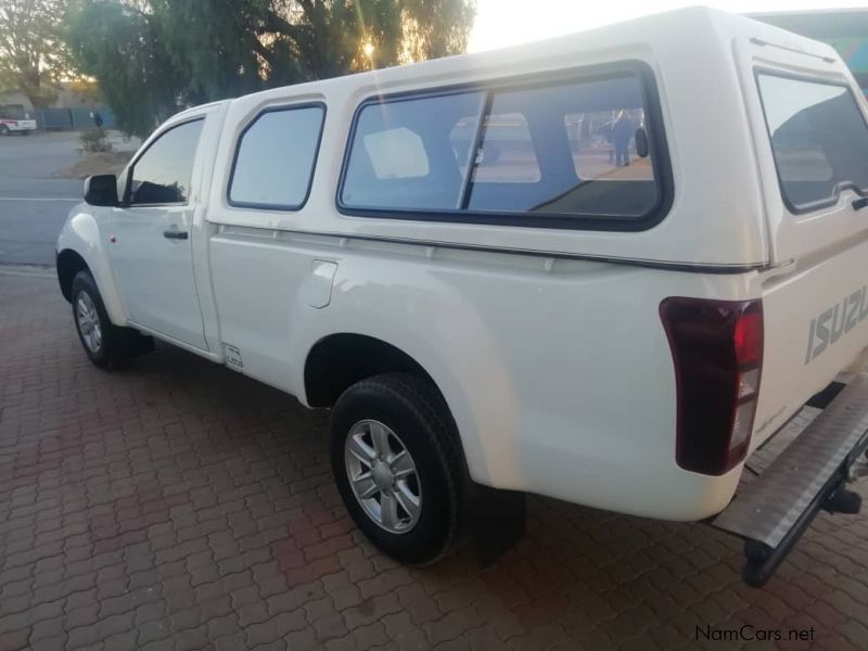 Isuzu KB 240 REGULAR CAB 4X4 in Namibia