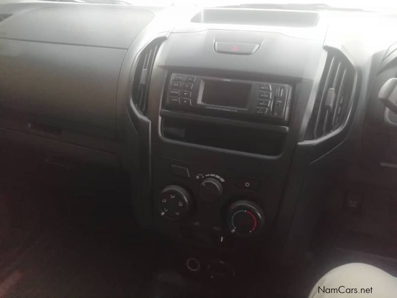 Isuzu KB 240 REGULAR CAB 4X4 in Namibia