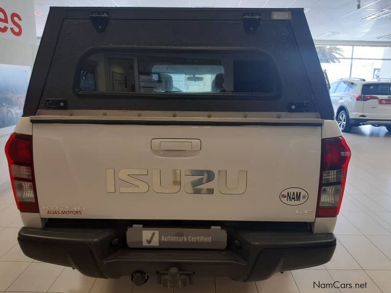 Isuzu KB 240LE 4X4 D/C in Namibia