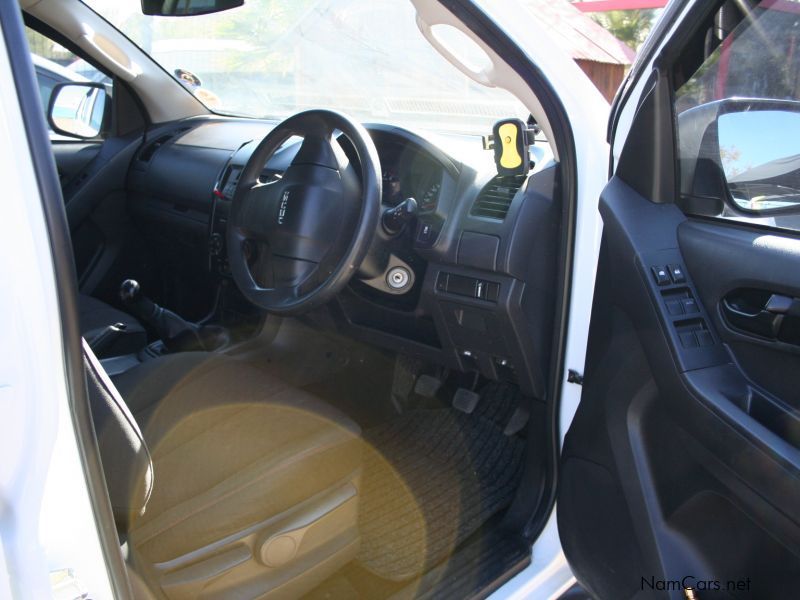 Isuzu KB 250 4x2 in Namibia