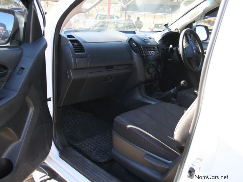 Isuzu KB 250 4x2 in Namibia