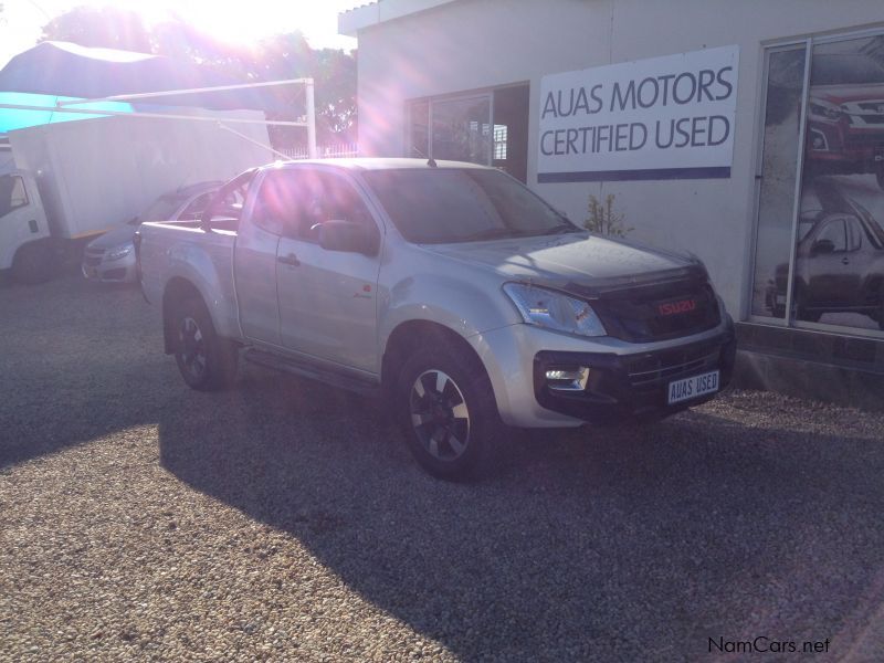 Isuzu KB 250 D-TEQ E/CAB X-RIDER in Namibia