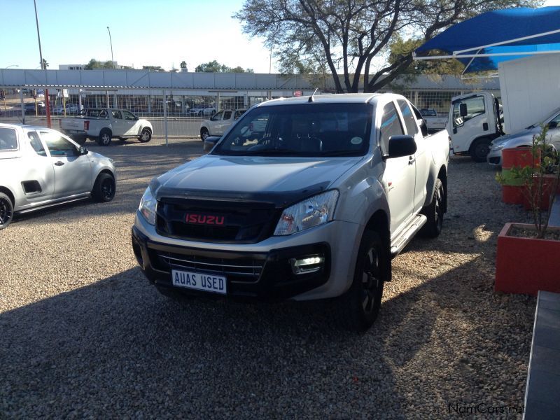 Isuzu KB 250 D-TEQ E/CAB X-RIDER in Namibia