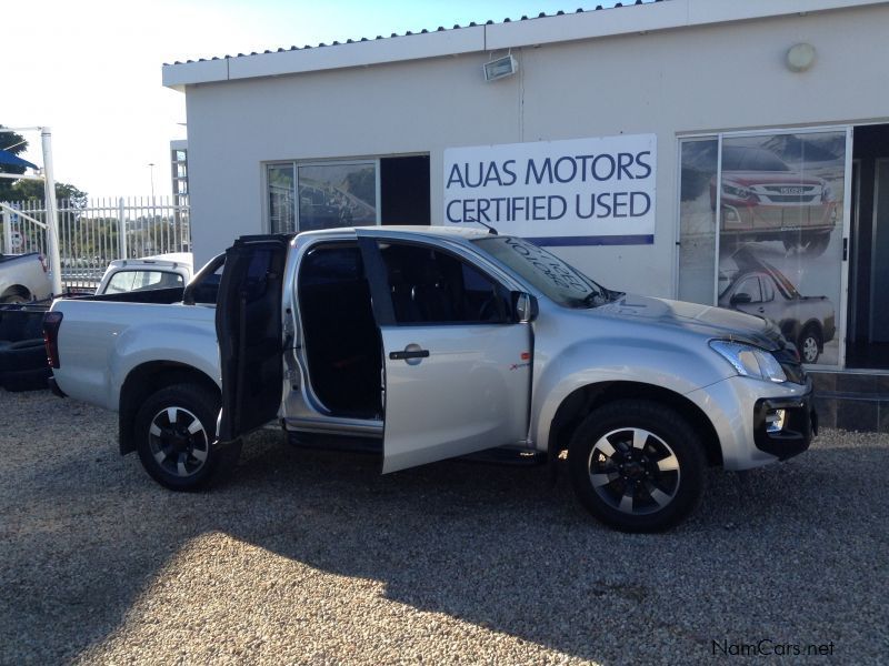 Isuzu KB 250 D-TEQ E/CAB X-RIDER in Namibia