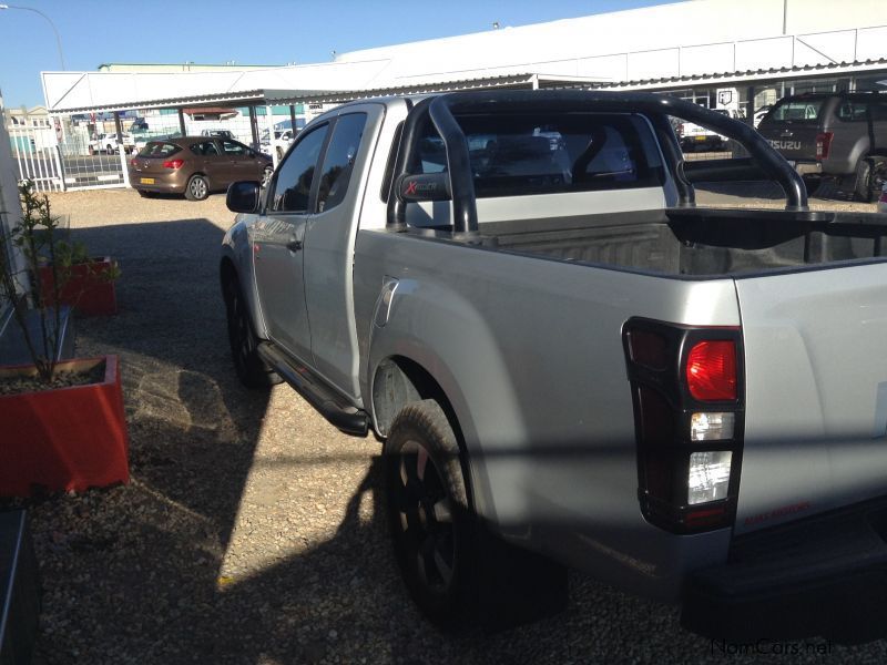 Isuzu KB 250 D-TEQ E/CAB X-RIDER in Namibia