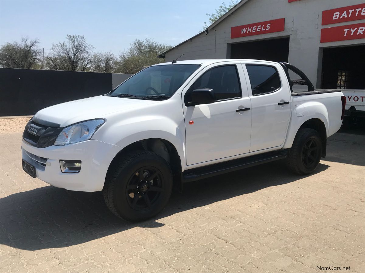 Isuzu KB 250 D-TEQ HI-RIDER in Namibia