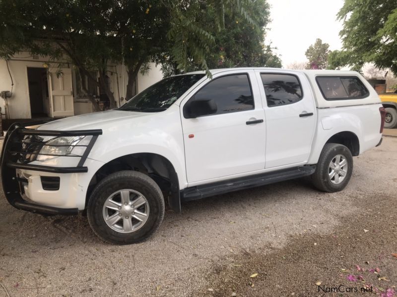 Isuzu KB 250 DTEQ in Namibia