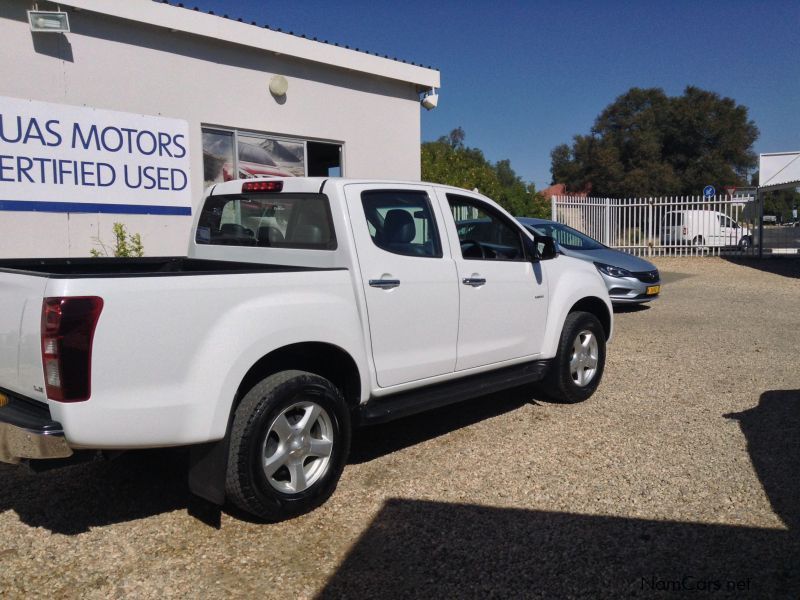 Isuzu KB 300 D-TEQ 4x4 D/CAB LX in Namibia