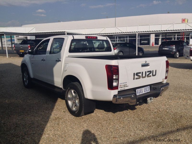 Isuzu KB 300 D-TEQ 4x4 D/CAB LX in Namibia