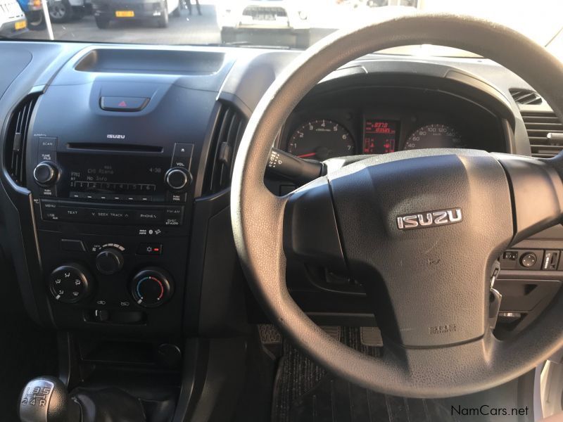 Isuzu KB240 LE Single cab Manual in Namibia