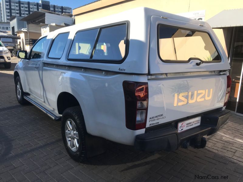 Isuzu KB240 LE Single cab Manual in Namibia