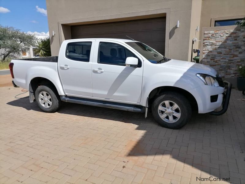 Isuzu KB240i in Namibia