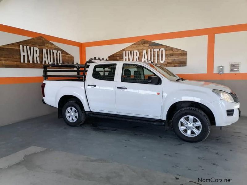 Isuzu KB250 in Namibia