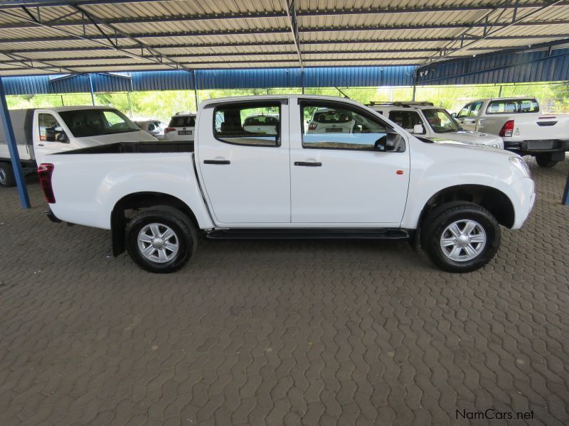 Isuzu KB250 D-TEQ  D/CAB 4X2 HI-RIDER in Namibia