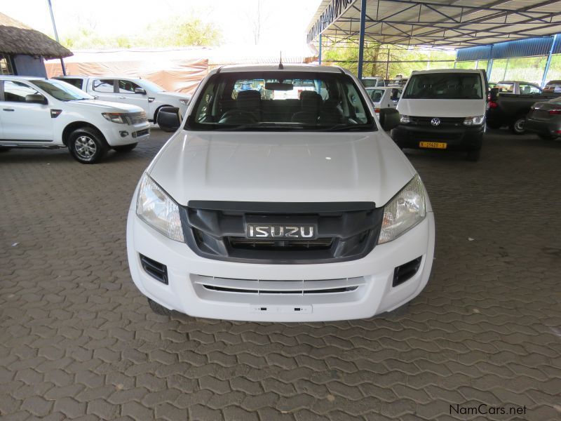 Isuzu KB250 D-TEQ  D/CAB 4X2 HI-RIDER in Namibia