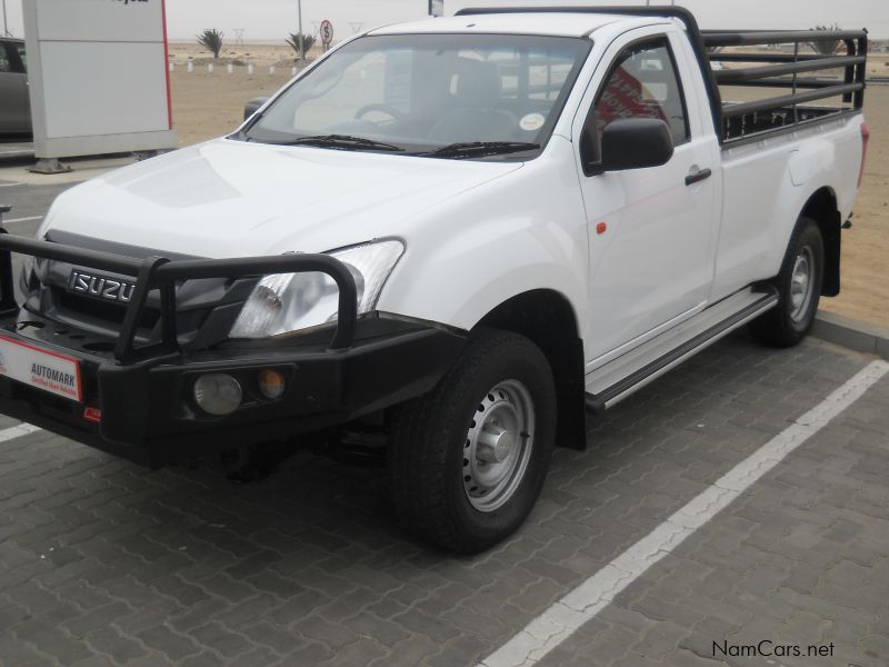 Isuzu KB250 D-TEQ Fleetside in Namibia