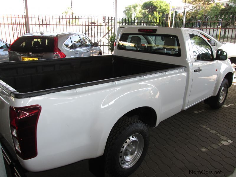 Isuzu KB250 Fleetside LWB in Namibia