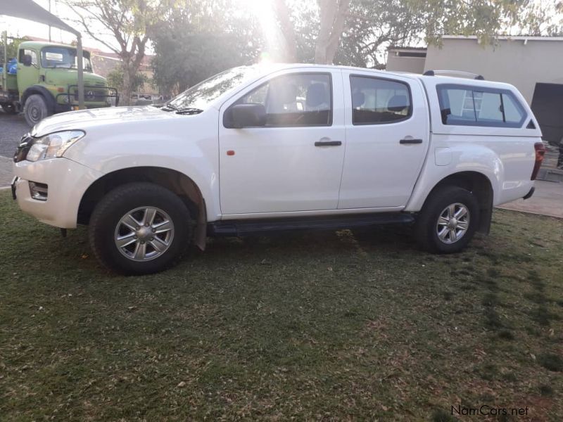 Isuzu KB250 HI RIDER in Namibia