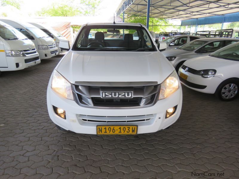 Isuzu KB250 LE 4X4 in Namibia