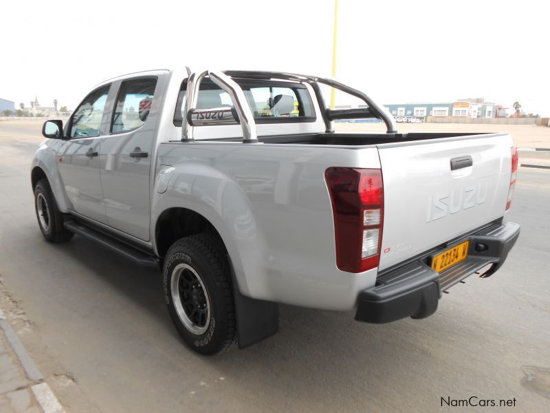 Isuzu KB250DTEQ 2.5 D/C 4X2 in Namibia