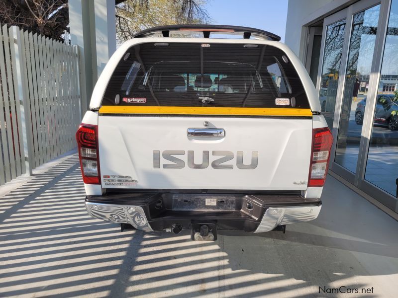 Isuzu kb 300 in Namibia