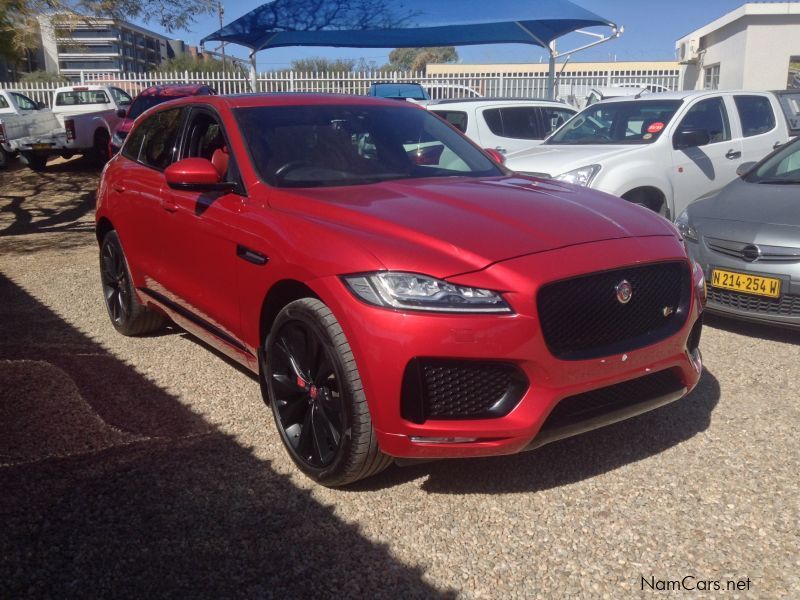 Jaguar F-PACE 3.0 V AWD S in Namibia