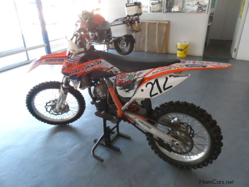 KTM 125 in Namibia