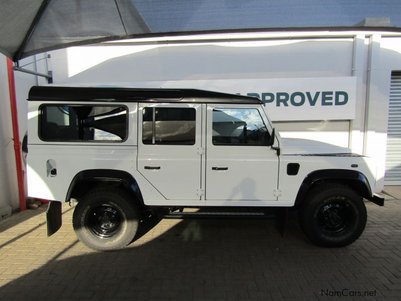 Land Rover Defender Puma 110 in Namibia