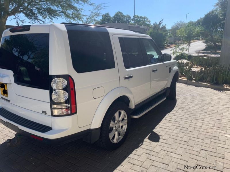 Land Rover Discovery 4 3.0 V6 S/C in Namibia