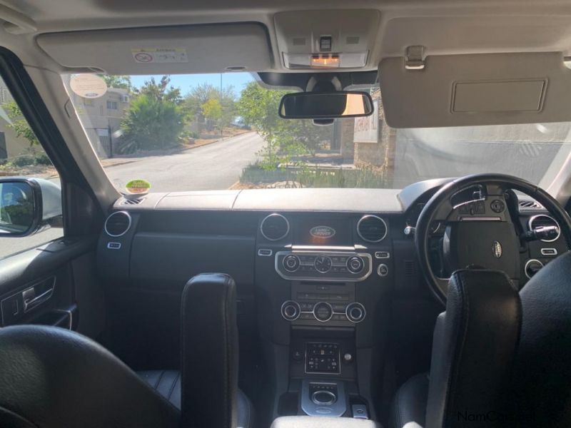 Land Rover Discovery 4 3.0 V6 S/C in Namibia