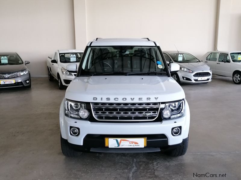 Land Rover Discovery SDV 6 SE in Namibia