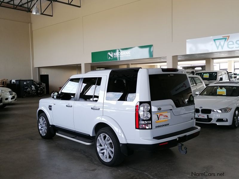 Land Rover Discovery SDV 6 SE in Namibia