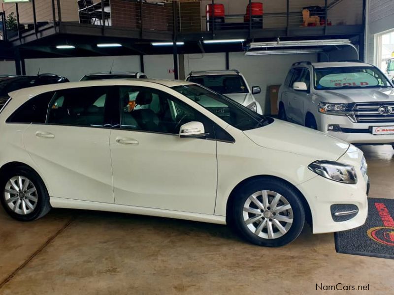 Mercedes-Benz B200 A/T in Namibia