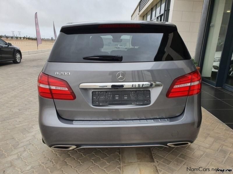 Mercedes-Benz B200 in Namibia