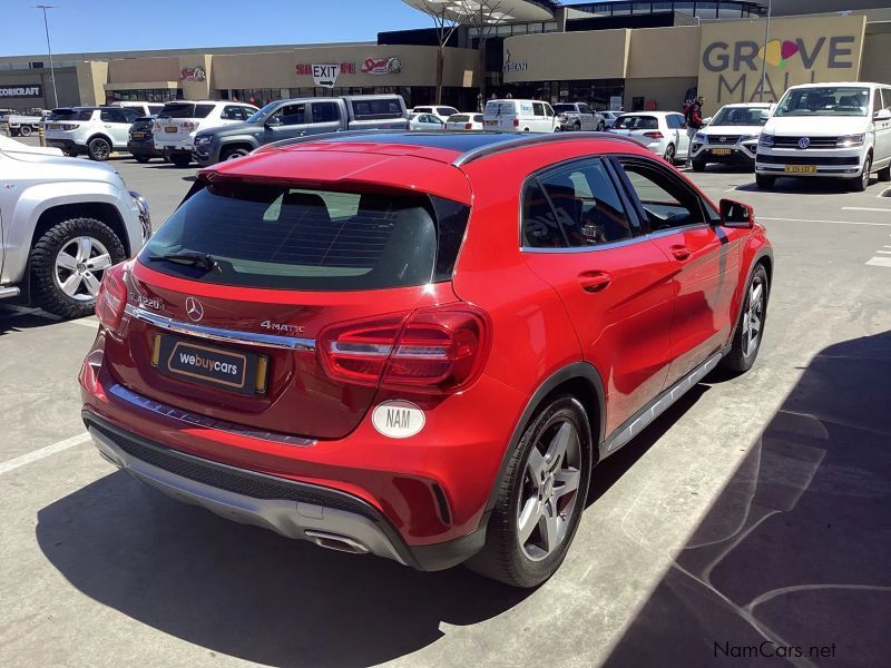 Mercedes-Benz GLA 220 CDI 4matic AT in Namibia