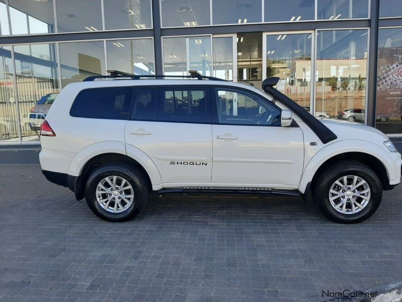 Mitsubishi PAJERO SPORT SHOGUN 2.5 4x4 AUTO in Namibia