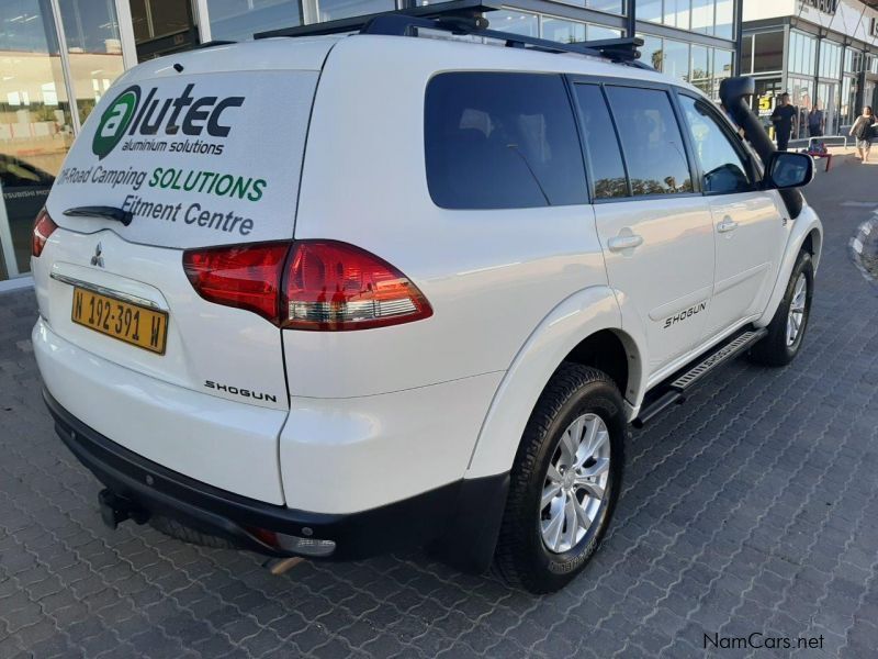 Mitsubishi PAJERO SPORT SHOGUN 2.5 4x4 AUTO in Namibia